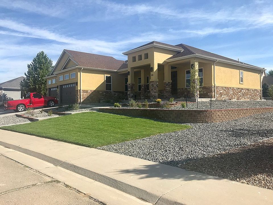 2nd image of 228 Bernard Ct
