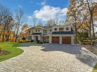 32 Sycamore Road, Scarsdale, NY 10583