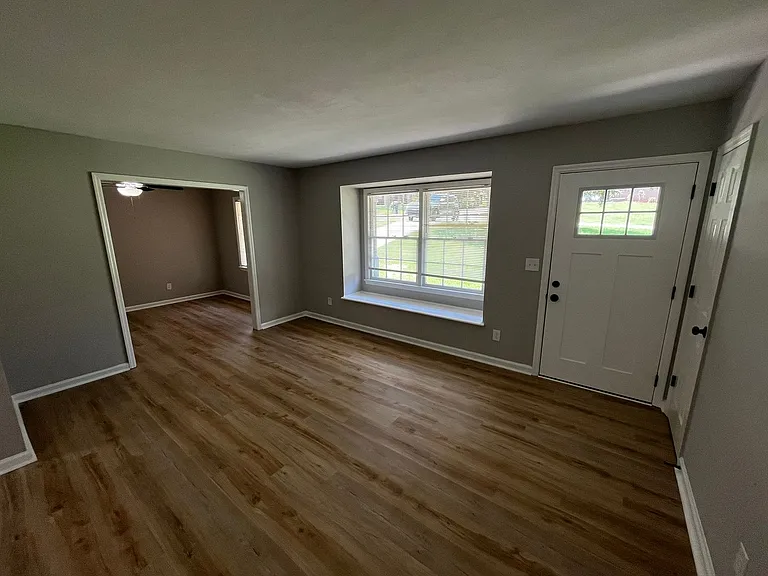 3836 Arrel Dr — Photo 3