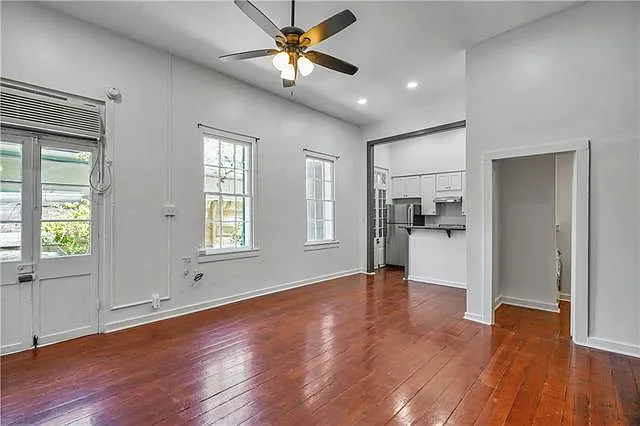 920 Chartres St #2 — Photo 5