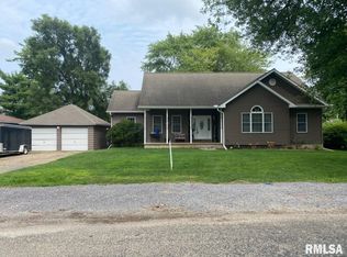 200 N 2nd St, Hanna City, IL 61536