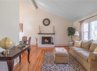 6 Nyselius Pl, Stamford, CT 06905