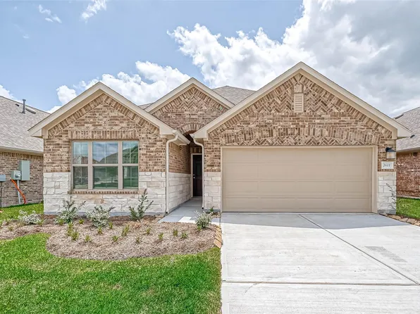 2611 Westward Hill Dr, Fresno, TX 77545