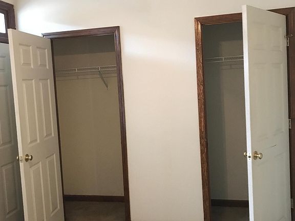 5th image of 501 S Montgomery St APT 5