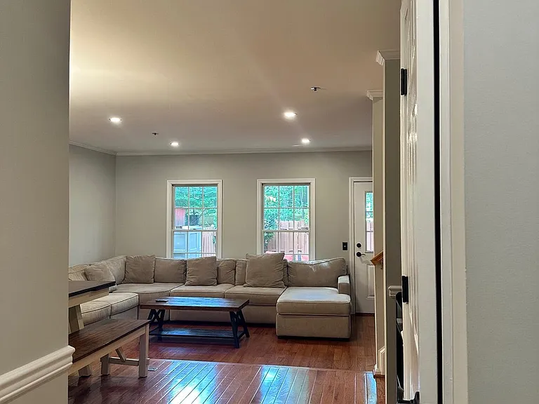 7535 Elioak Ter — Photo 5