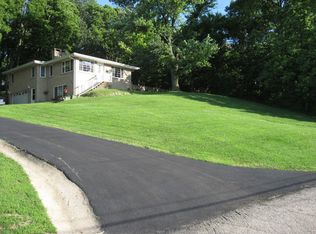 1470 N Main St, East Peoria, IL 61611