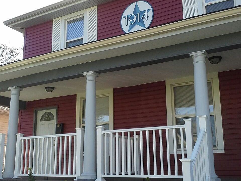 1st image of 1039 E Tabor St