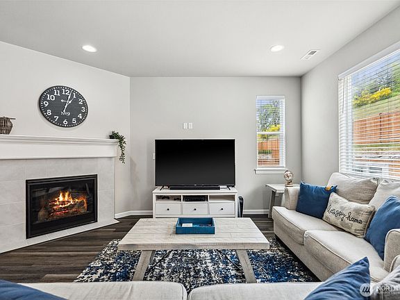 5th image of 9844 Prospect Place