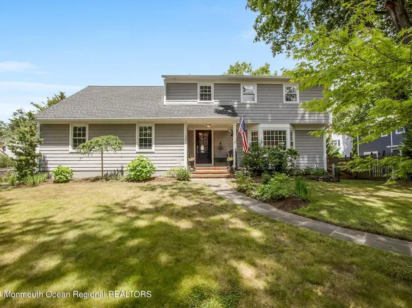 30 Schwenker Place, Fair Haven, NJ 07704