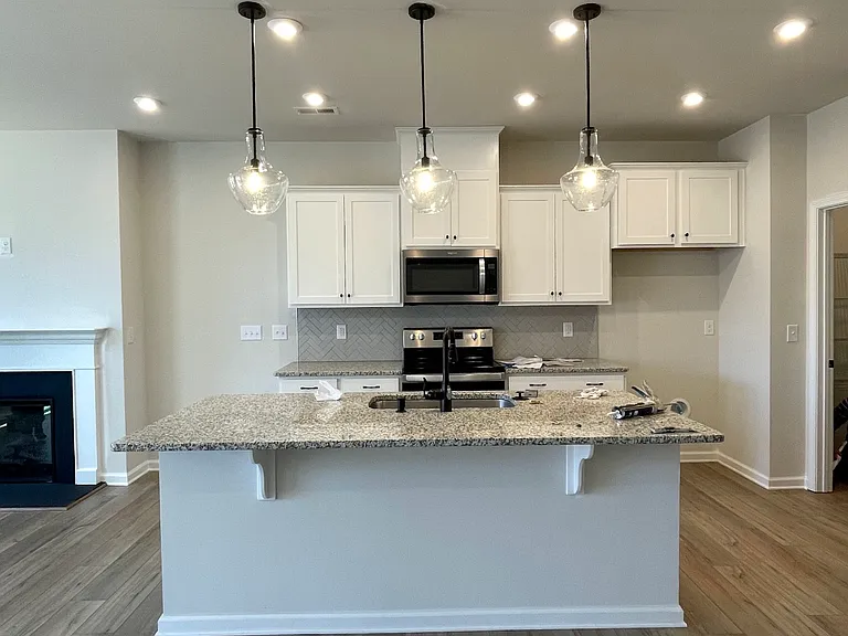 1132 Bigelow St — Photo 3