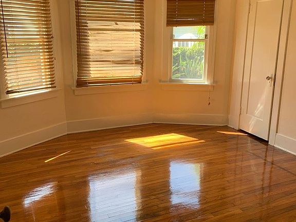 5th image of 3446 Texas St
