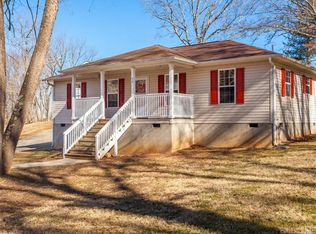 36 Reynolds Rd, Asheville, NC 28806