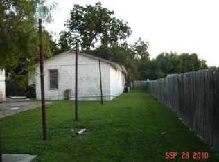 421 Overlook Rd, San Antonio, TX 78233