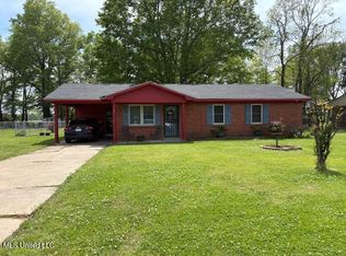 114 Hodges Dr, Greenwood, MS 38930