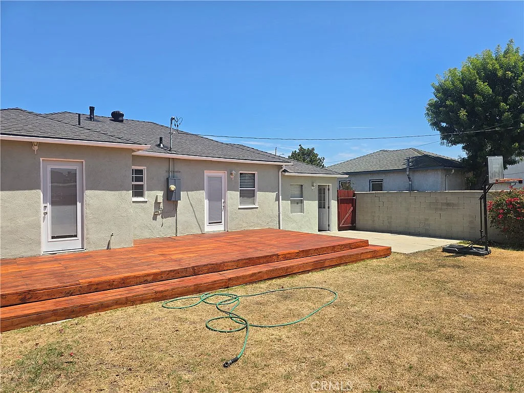 2 bed, 872 sqft, $3,595 — Photo 4