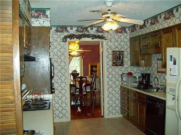5th image of 3755 Misty Oak Dr