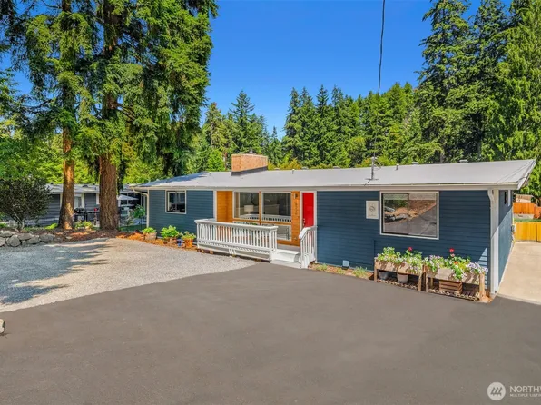18210 Dayton Avenue N, Shoreline, WA 98133