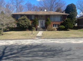 189 Stoddard Rd, Waterbury, CT 06708