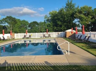 565 Grove St #F-4-4, Clifton, NJ 07013