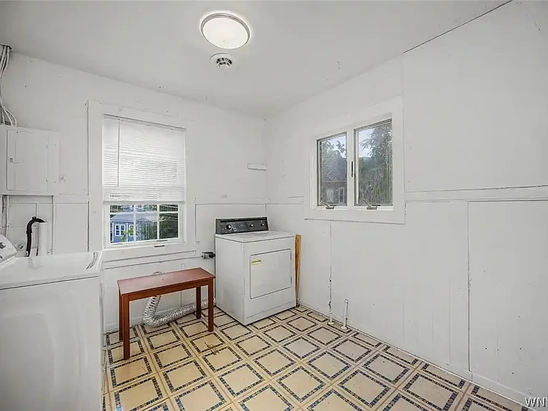 485 Porter Ave — Photo 20