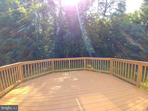 5th image of 7857 Golden Pine Cir