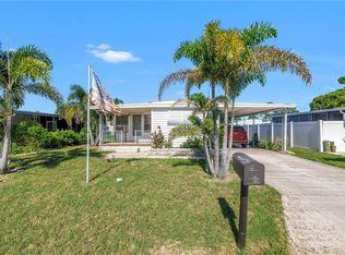 2439 Santiago Dr, Holiday, FL 34690