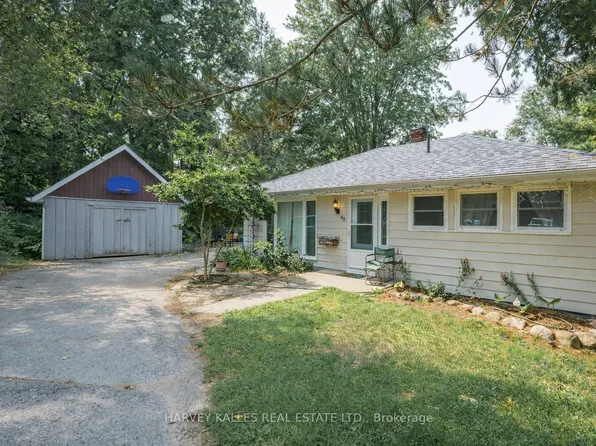 48 Ontario St, Prince Edward County, ON K0K 2T0