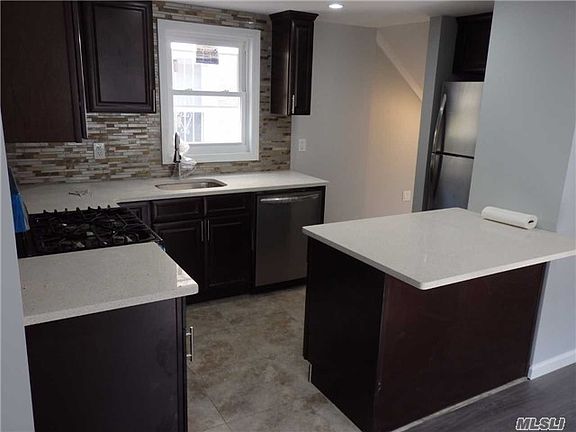 2nd image of 1721 Atherton Ave