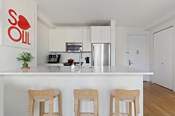 Rented by Compass | media 10