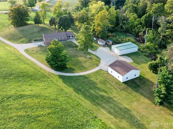 3281 Richmond Palestine Rd, New Madison, OH 45346