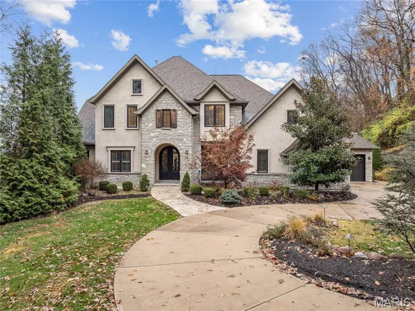 809 Tara Estates Ct, Chesterfield, MO 63005