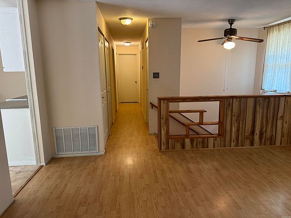 3rd image of 108 Gareth Ct