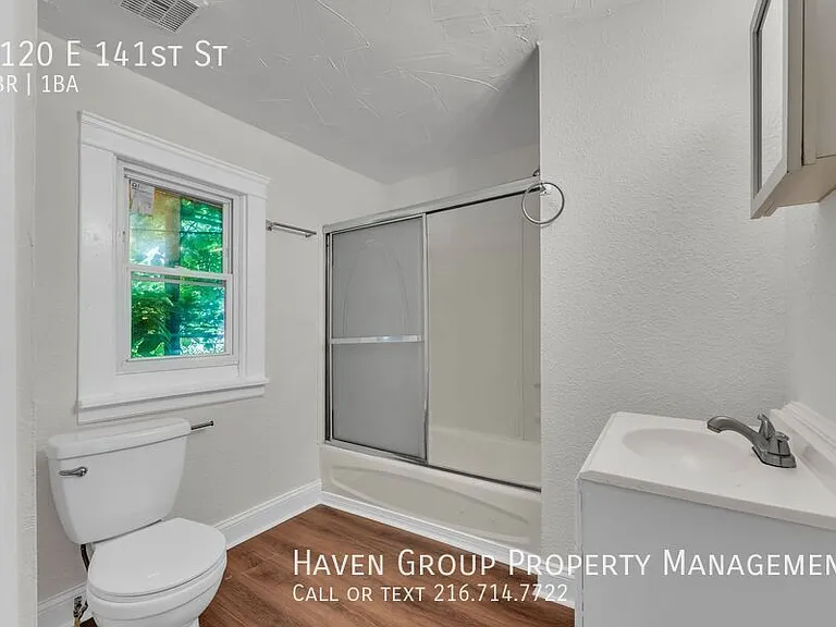 4120 E 141st St — Photo 17