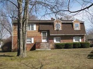 20 W Grover St, Flanders, NJ 07836