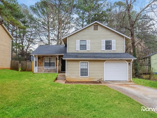 927 Lake Watch Dr, Stone Mountain, GA 30088