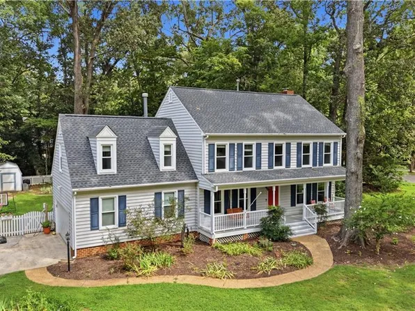 100 Spinnaker Run Ln, Smithfield, VA 23430