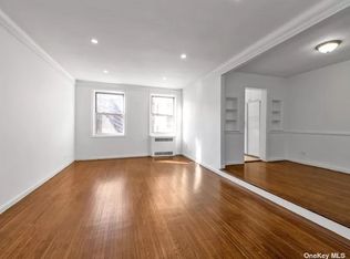 6574 Saunders St APT 3B, Flushing, NY