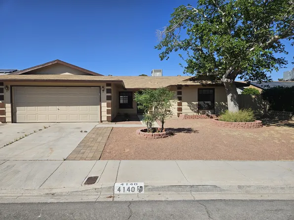 4140 Royalhill Ave, Paradise, NV 89121
