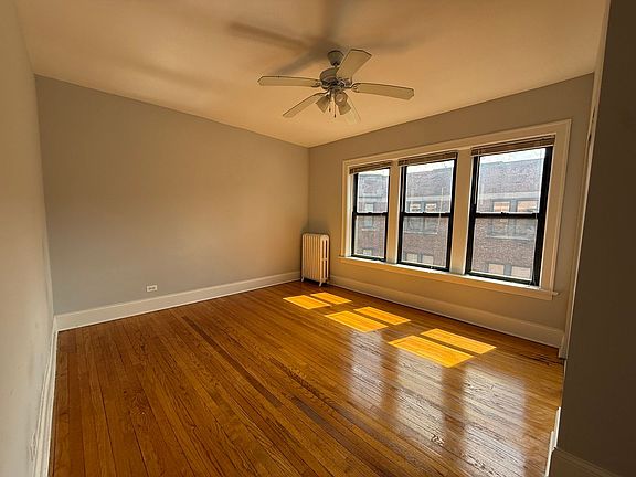 3rd image of 2129 Ridge Ave #2129-35-3A