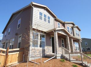 21846 E Radcliff Cir, Aurora, CO 80015