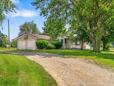 13637 S State Rd, Lake Odessa, MI, 48849