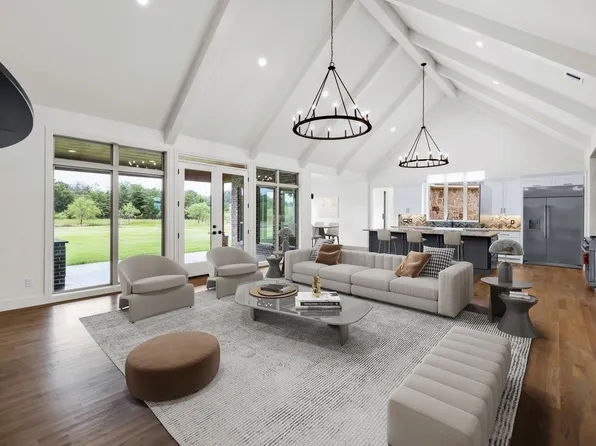 100 New Dominion Dr, Royse City, TX 75189