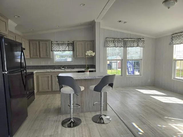 2 bed, 2.0 bath, 800 sqft, $1,675 — Photo 3