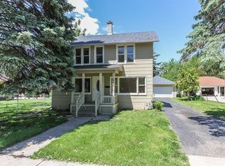 926 Fulton St, Aurora, IL 60505