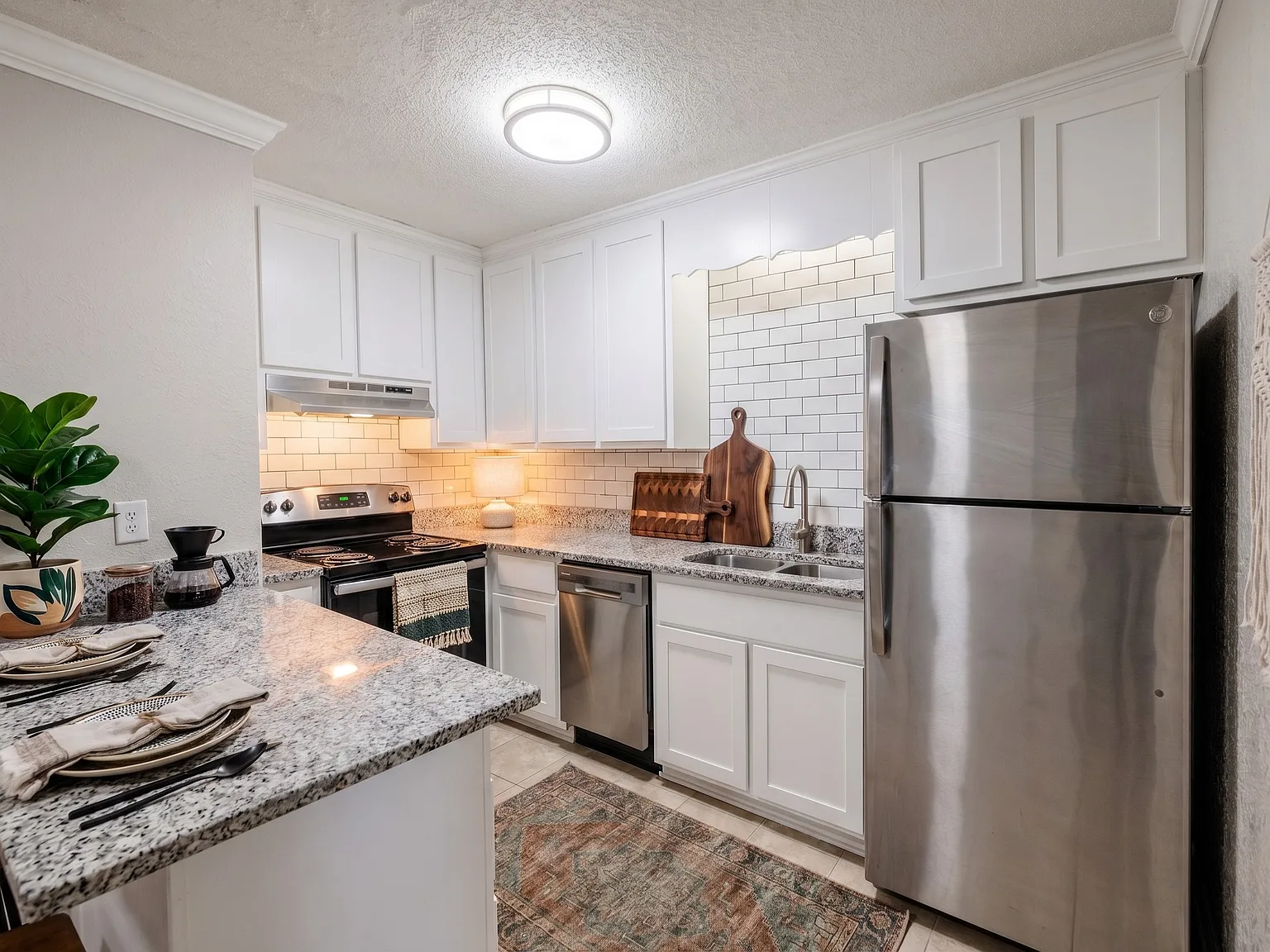 Forest Pointe — Photo 1
