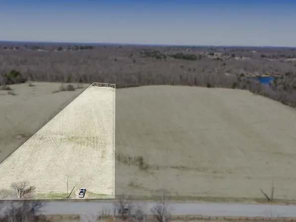 6 Nicholson Dr, Crossville, TN 38572