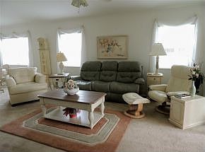 4th image of 8600 SE 141st Pl