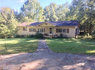 68 Foothill Rd, Toccoa, GA 30577