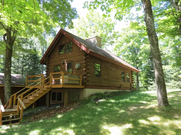 13149 Papoose Lake Rd, Manitowish Waters, WI 54545