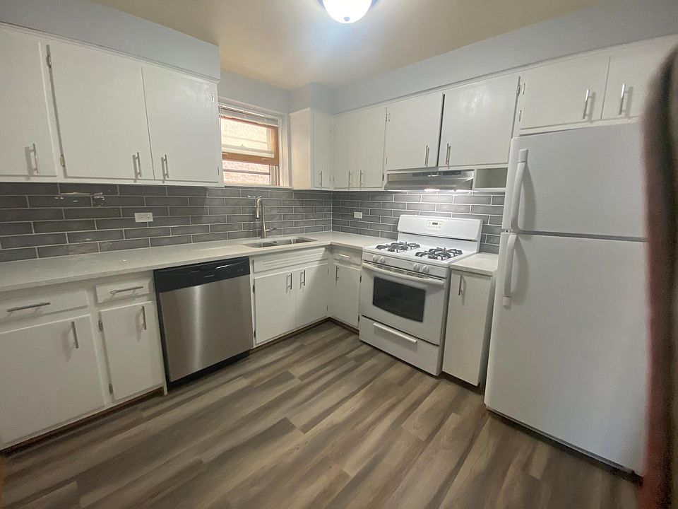 1st image of 7419 W Isham St #G